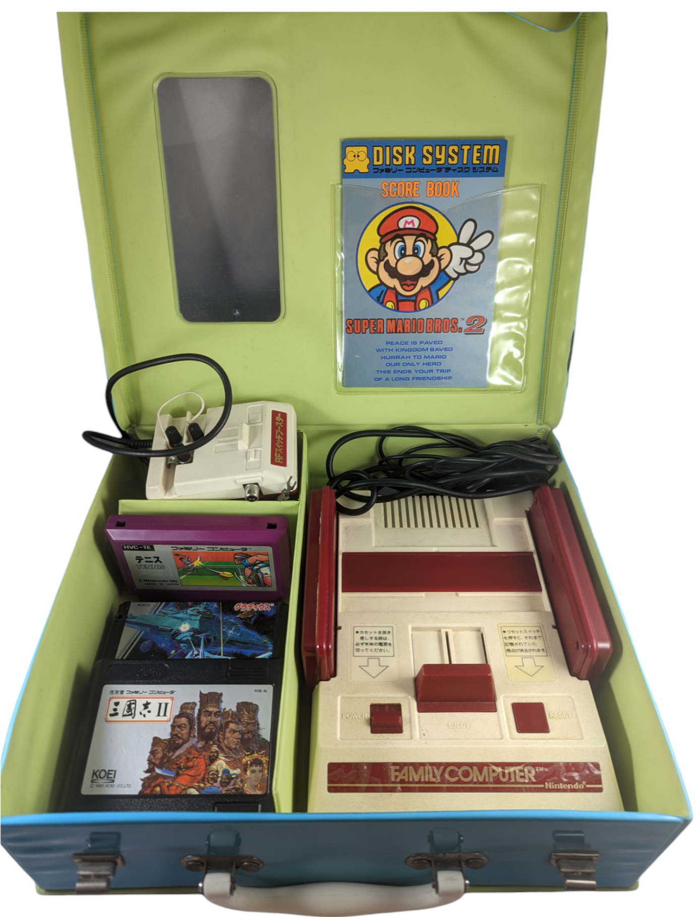 FAMICOM UNIT + MARIO BLUE VINYL CASE (TESTED - working) NINTENDO (JAPAN)