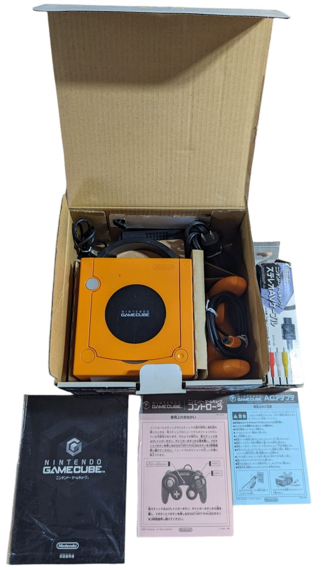 GC - DOL-001 ORANGE (BOXED) Serial Match DN11266829 - Nintendo Gamecube (ONLY JAPAN)