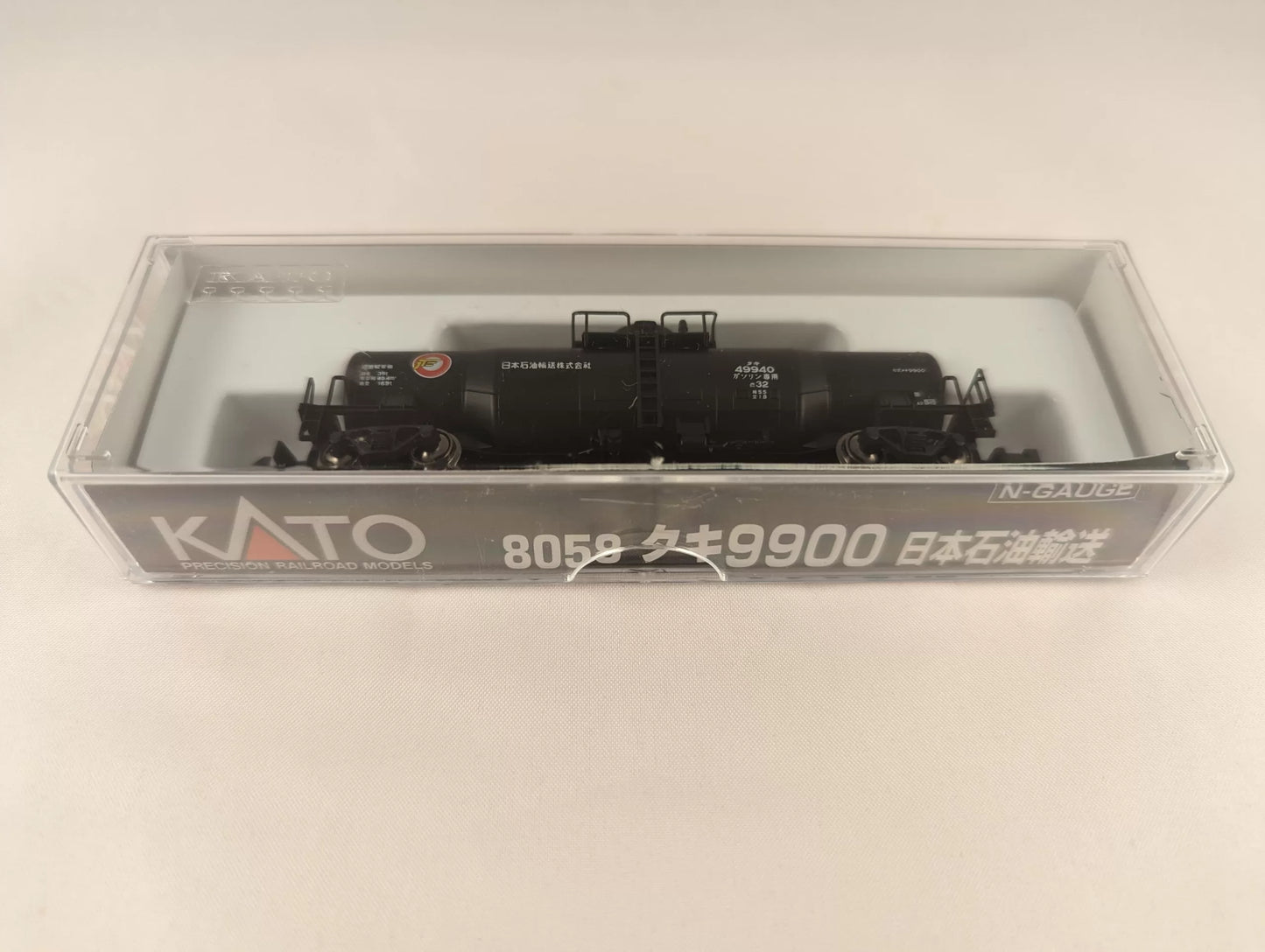 KATO train - Freight WAGON 8058 Taki 9900 nippon oil (N-SCALE)(BRAND NEW)