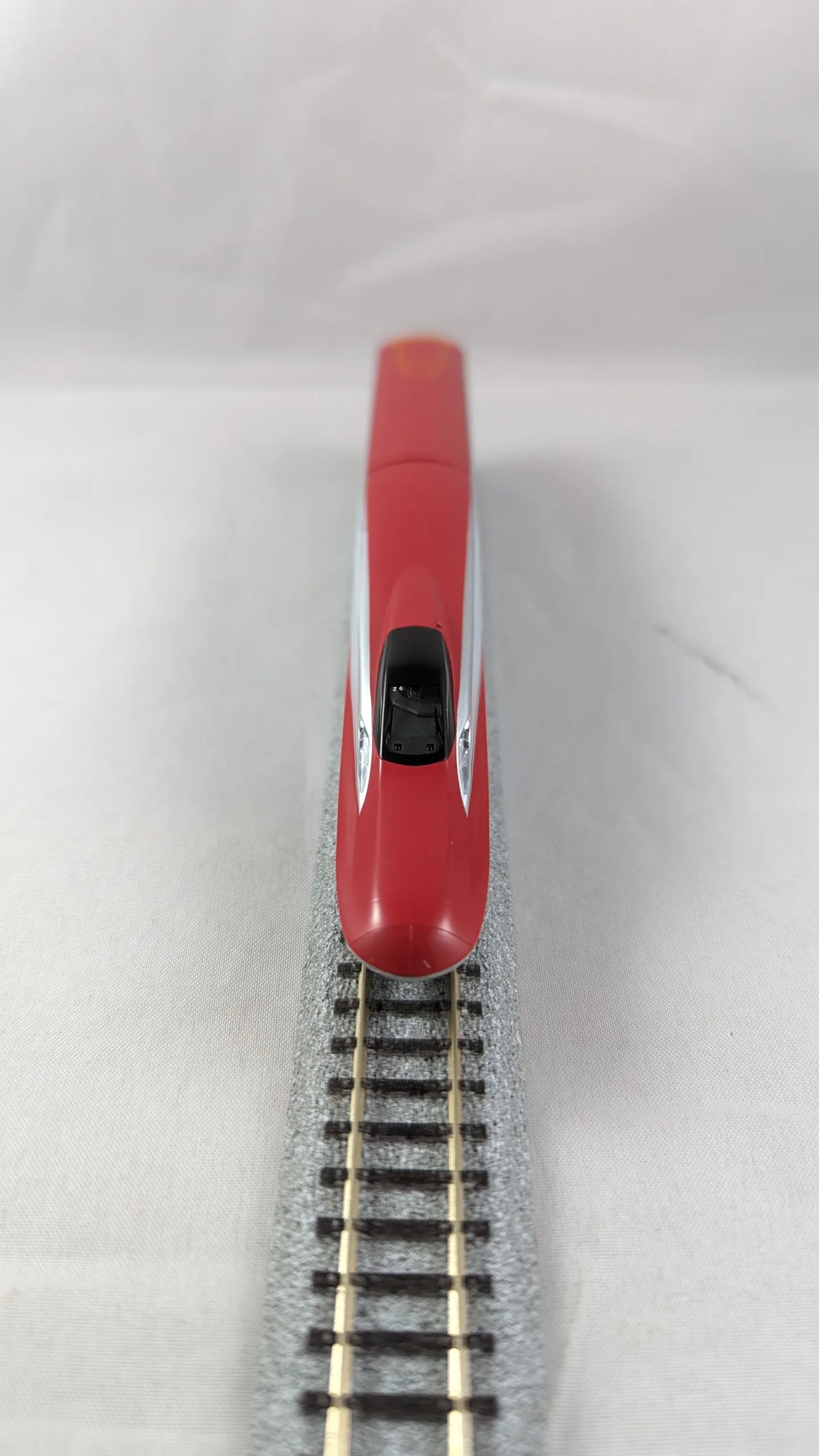 KATO 10-1566 E6 Shinkanzen Komachi RED (N-SCALE)(BRAND NEW)
