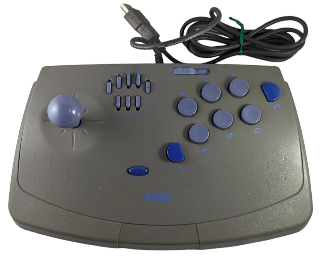 SEGA SATURN (avec boîte d'origine) - MANETTE (Japon)