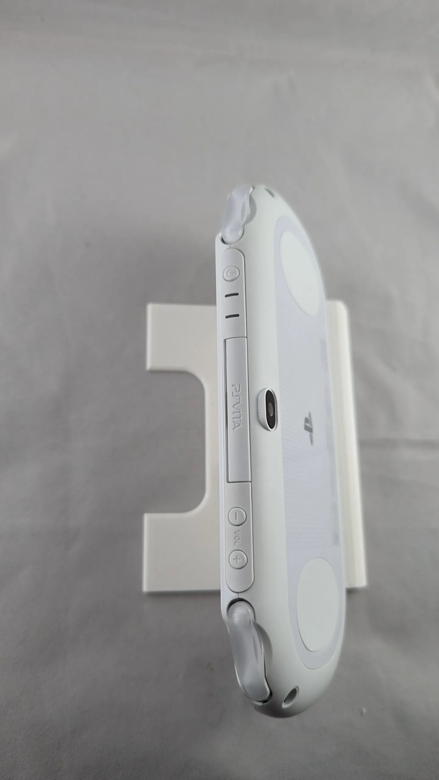 PS VITA - PCH 2000 PlayStation Blanc (ÉDITION JAPONAISE) SONY