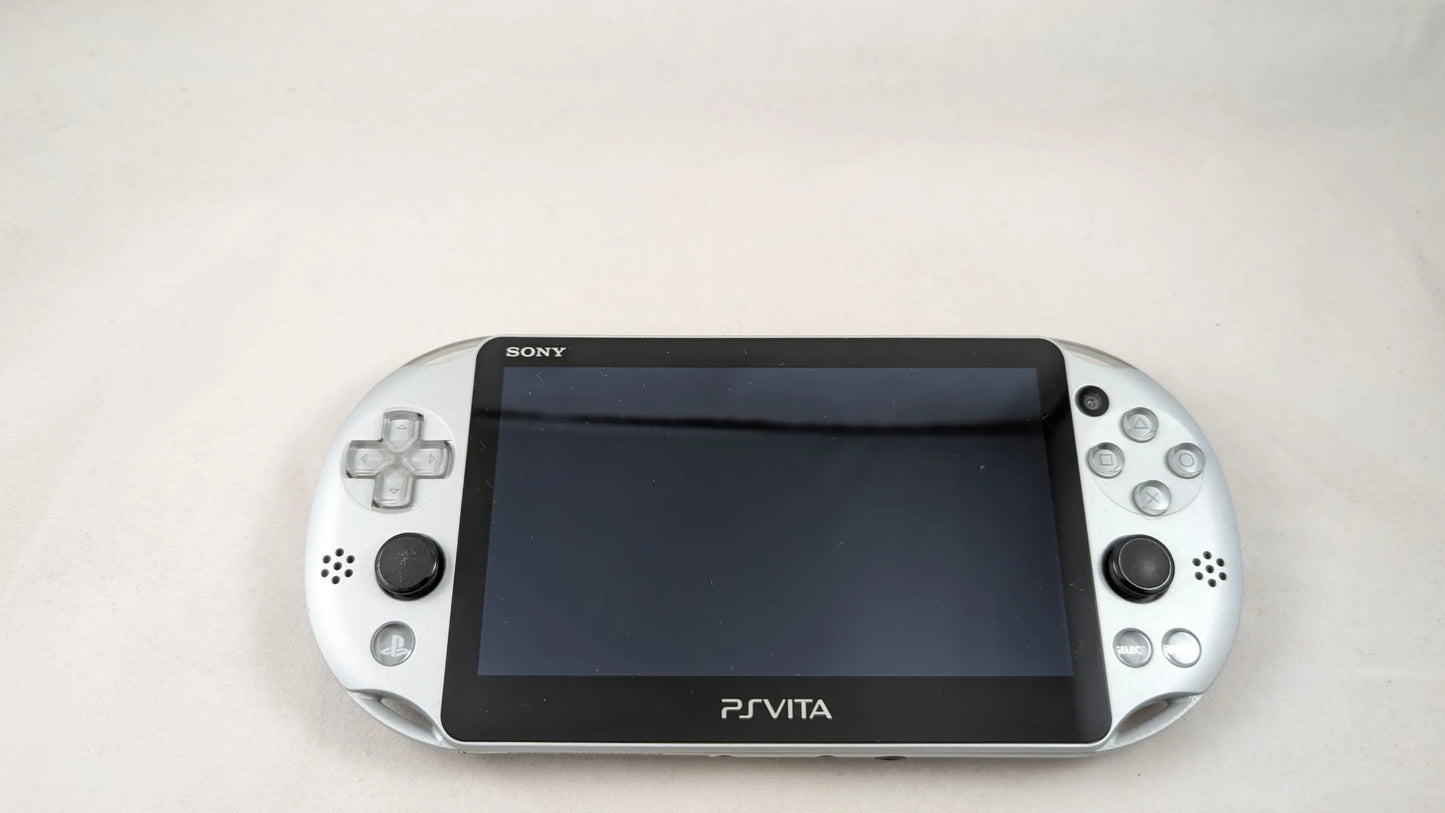 PS VITA PCH 2000 - PlayStation Silver (Japan Edition) SONY