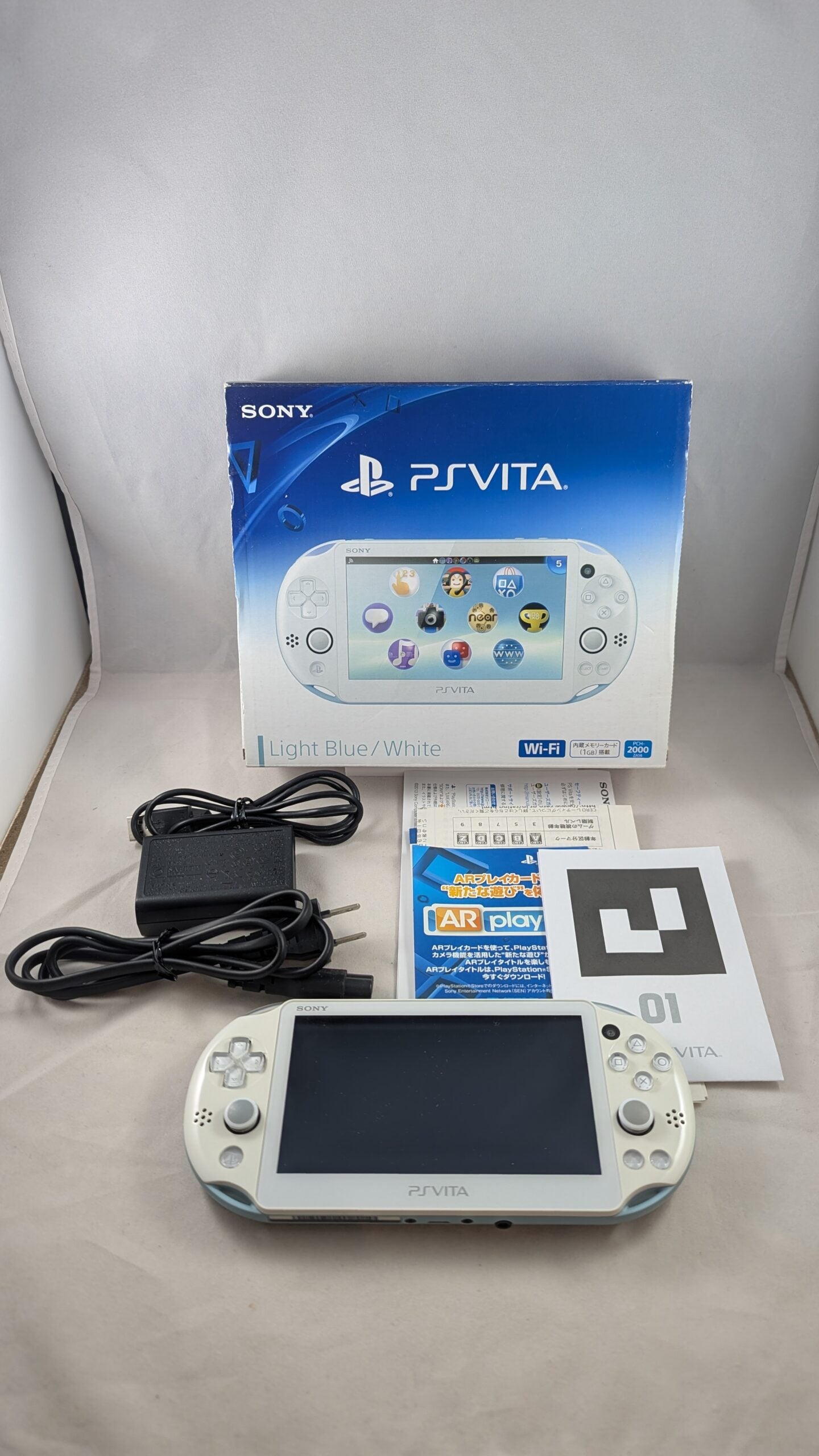 PS VITA - PCH 2000 PlayStation Light Blue/White (JAPAN EDITION ONLY) SONY