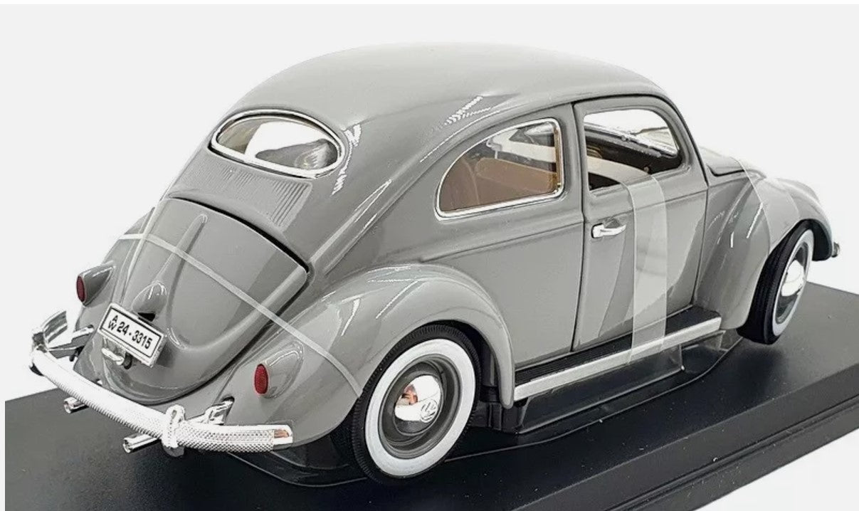 1:18 Maisto - Volkswagen Beetle Kaifer 1955 Grey