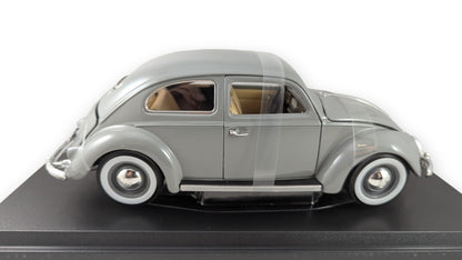 1:18 Maisto - Volkswagen Beetle Kaifer 1955 Grey