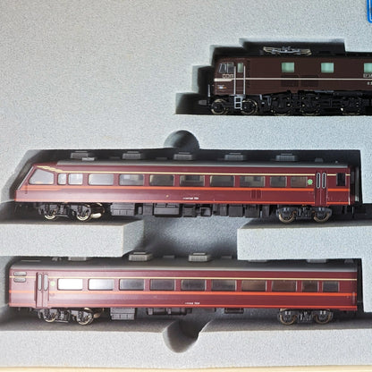 KATO 20TH Anniversary 1985 - SPECIAL EDITION EF58 and TOKYO EXPRESS SALON (RARE SET)