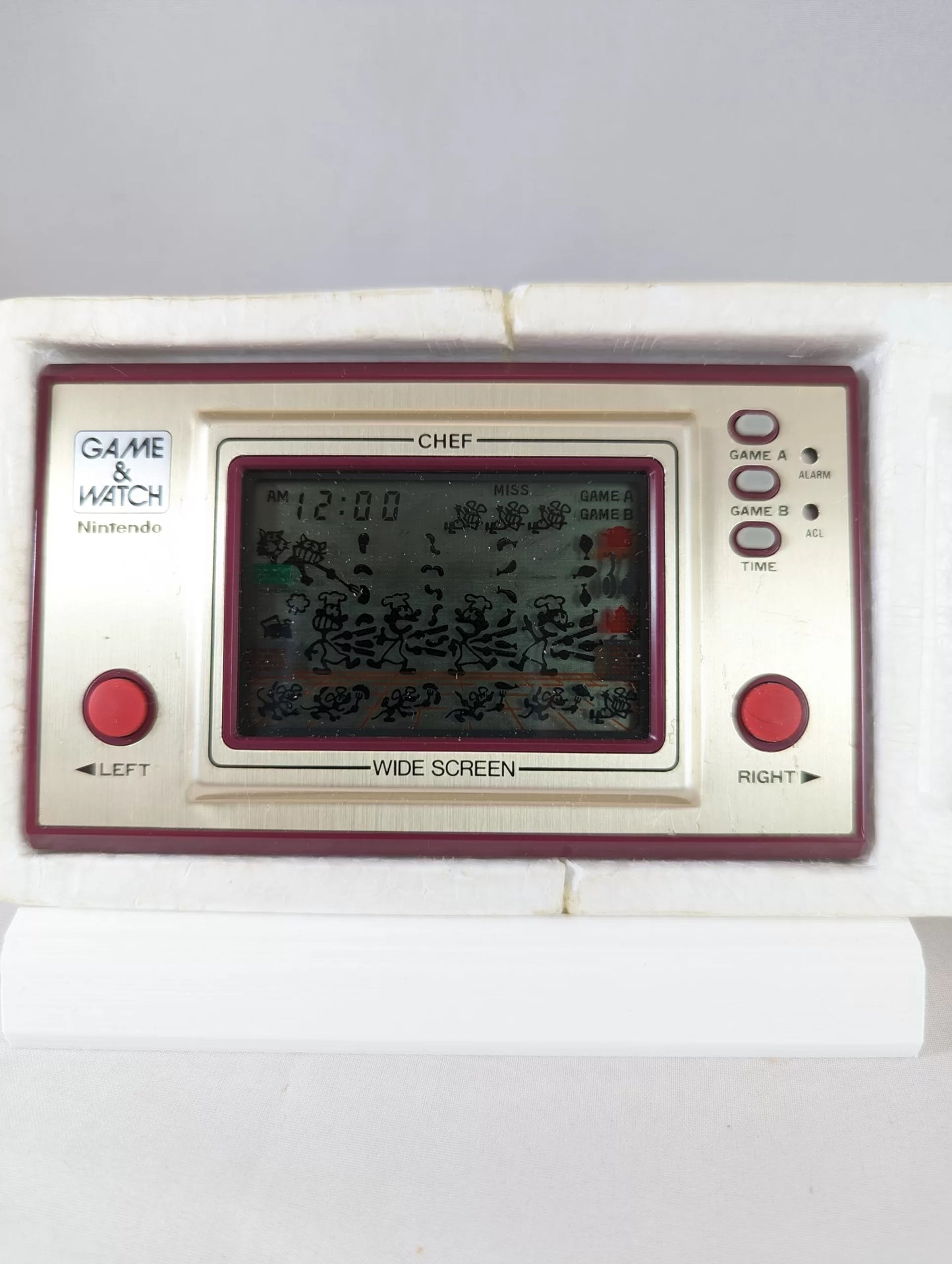 GAME &amp; WATCH CHEF W/BOX